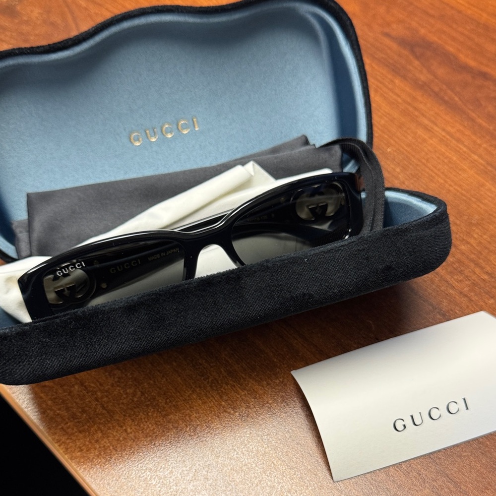 Gucci Women’s Sunglasses Eyewear